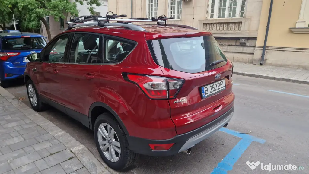 Ford Kuga, singurul proprietar, dosar complet revizii, factura emisa de firma