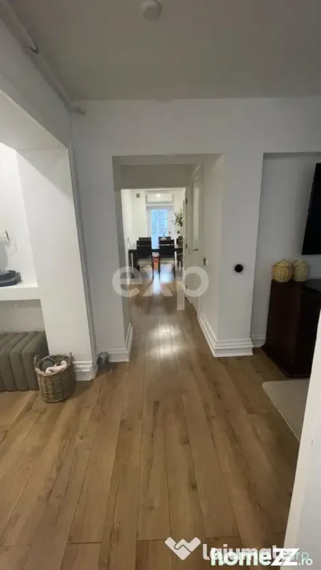 PENTHOUSE DEOSEBIT PE DOUĂ NIVELURI | ESPLANADA, PAȘCANI