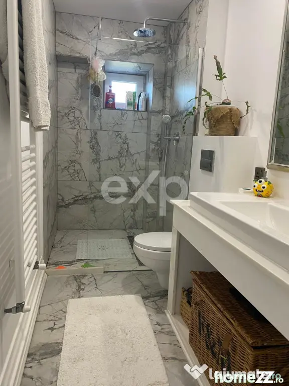 PENTHOUSE DEOSEBIT PE DOUĂ NIVELURI | ESPLANADA, PAȘCANI