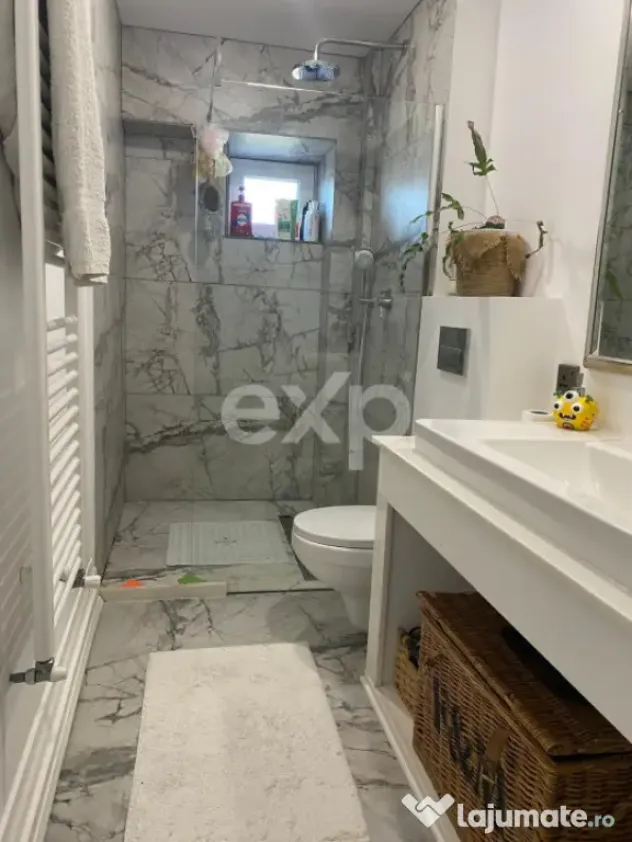 PENTHOUSE DEOSEBIT PE DOUĂ NIVELURI | ESPLANADA, PAȘCANI