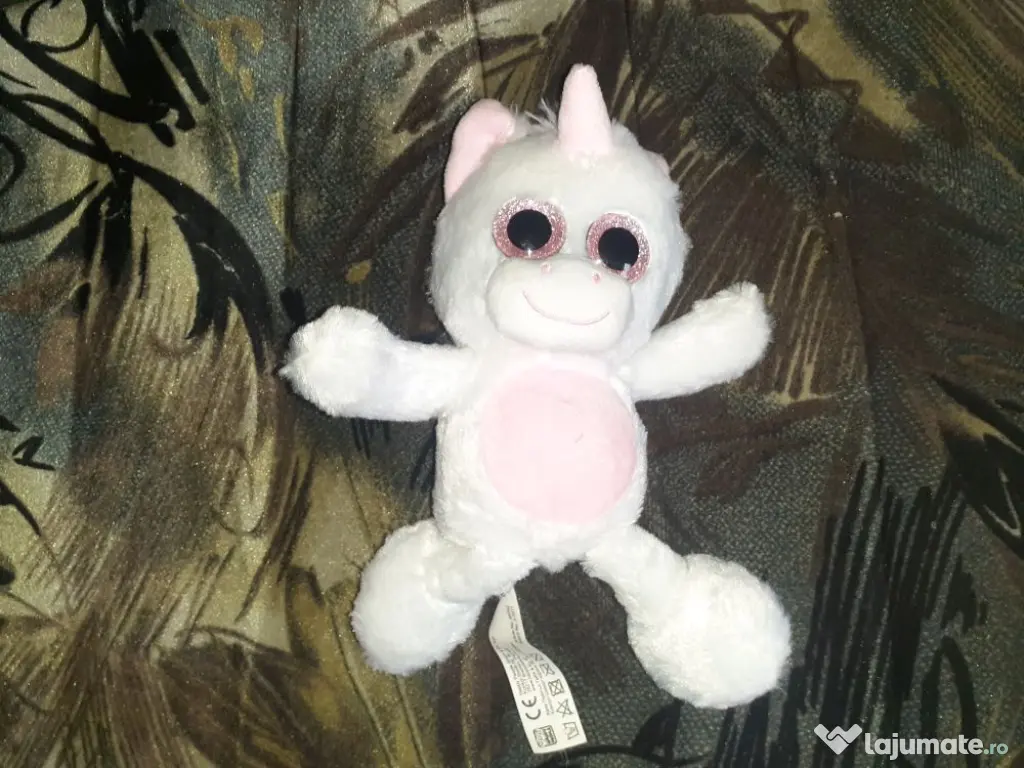 Unicorn din pluş în stare impecabilă