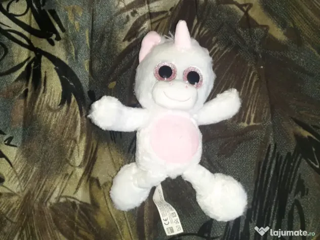 Unicorn din pluş în stare impecabilă