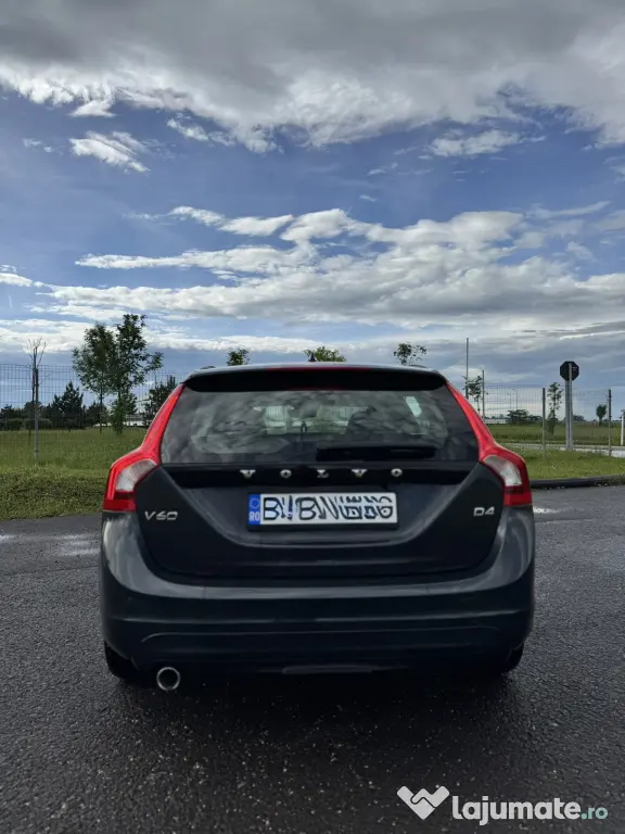 VOLVO V60 2015 — imagine 5