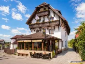 Langa Castelul Bran: Pensiune restaurant transfer afacer