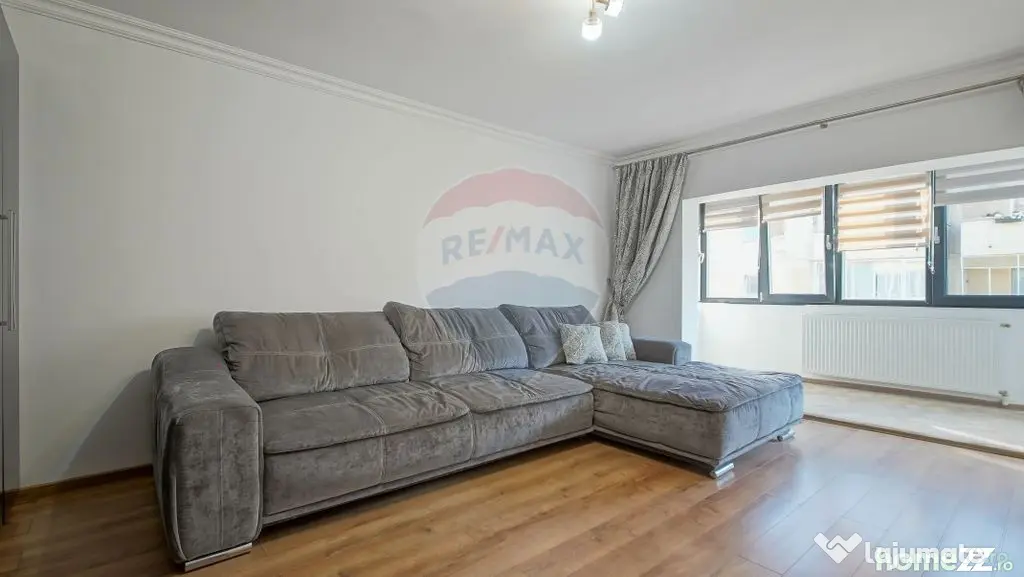 Apartament cu 4 camere de închiriat!