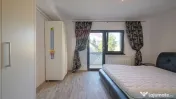 Apartament cu 4 camere de închiriat! 