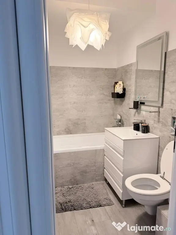Apartament 2 camere,suprafata generoasa,mobilat si utilat...