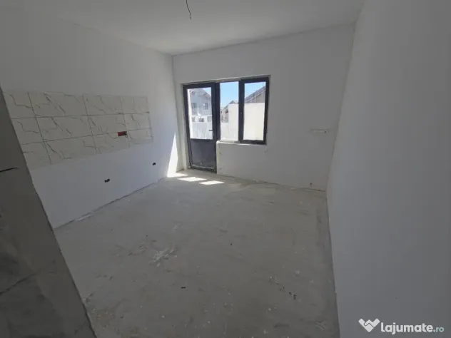 Vilă nouă individuală Valu lui Traian 4 dormitoare 2 băi