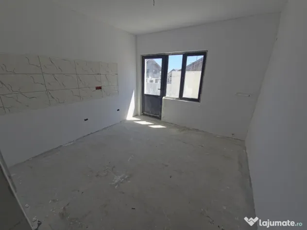 Vilă nouă individuală Valu lui Traian 4 dormitoare 2 băi