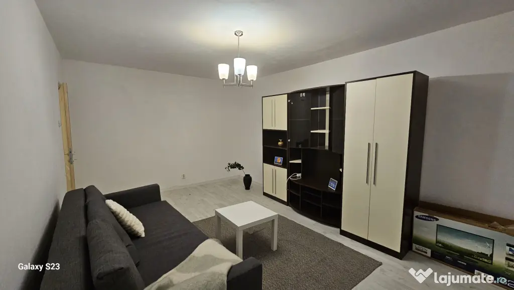 Prima închiriere! Apartament 2 camere, Piața Centrală, 56 mp, renovat