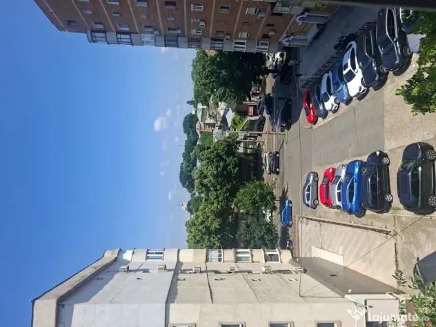 Prima închiriere! Apartament 2 camere, Piața Centrală, 56 mp, renovat