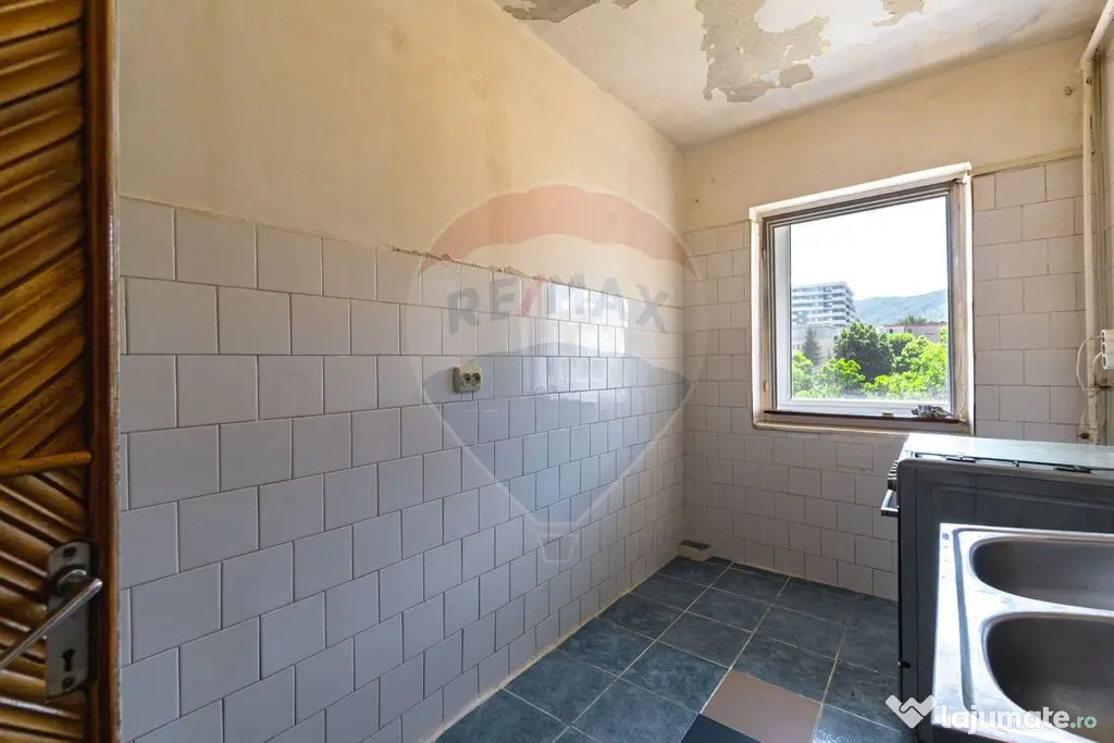 Apartament 3 camere de vânzare – Brașov, Str. Pârâu...
