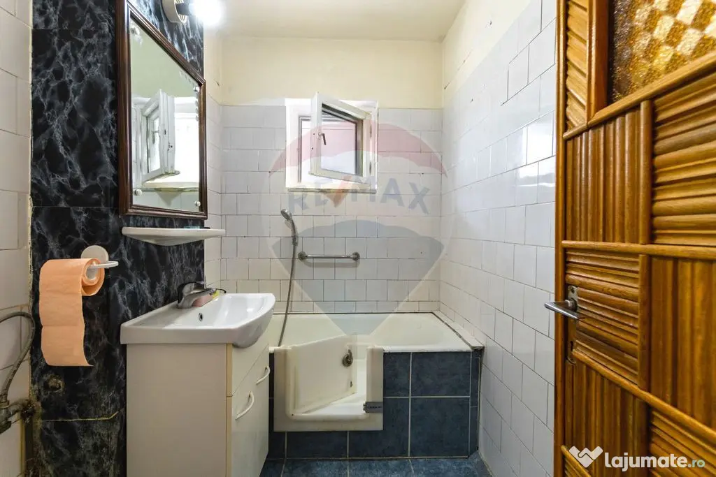 Apartament 3 camere de vânzare – Brașov, Str. Pârâu...
