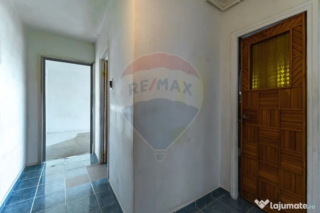 Apartament 3 camere de vânzare – Brașov, Str. Pârâu...