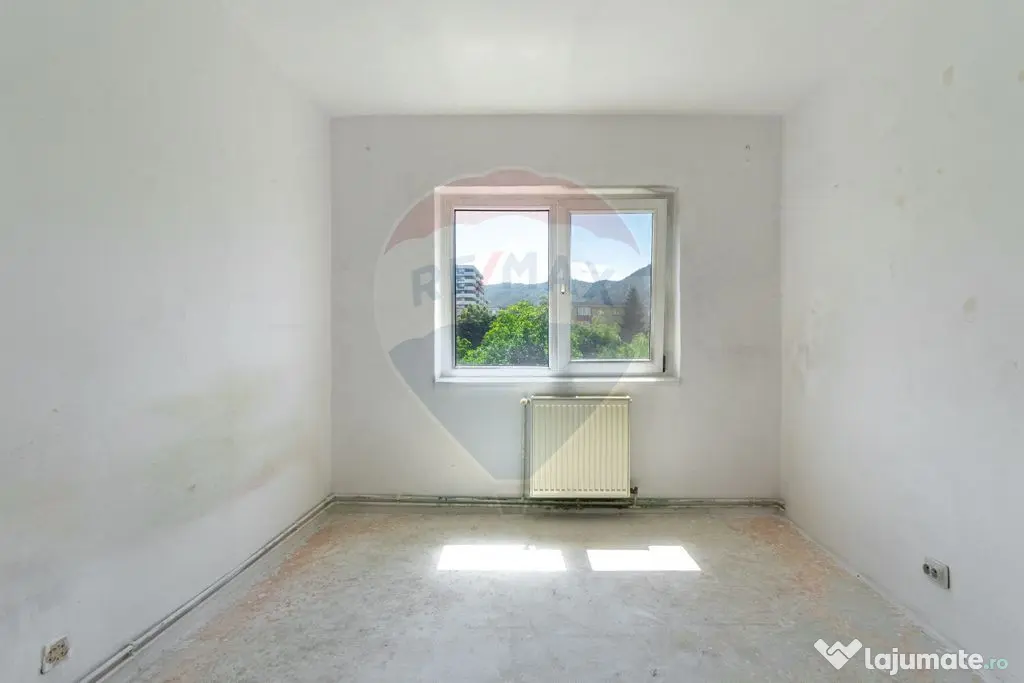 Apartament 3 camere de vânzare – Brașov, Str. Pârâu...