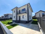 Casa individuala, 4 camere, 2 bai, beci, VALEA ADANCA
