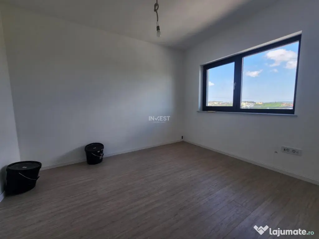 Casa individuala, 4 camere, 2 bai, beci, VALEA ADANCA