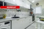2 camere, mobilat, renovat cu boxă si loc de parcare, et 4/