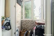 2 camere, mobilat, renovat cu boxă si loc de parcare, et 4/ 