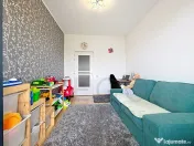 Apartament modern cu 2 camere, parcare, zona Sesul de Sus