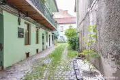 CENTRUL ISTORIC | Garsoniera de Inchiriat | 35 mp | Mures...