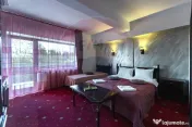 Hotel / Pensiune cu 30 camere de vanzare| Sala Evenimente...