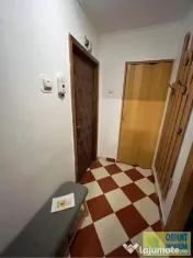 Centru, Colonadelor, de inchiriat 2 camere, nemobilat, parter 
