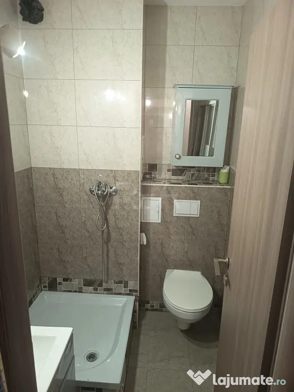 4 camere decomandat | 85 mp | Renovat complet | Etaj 3 | -