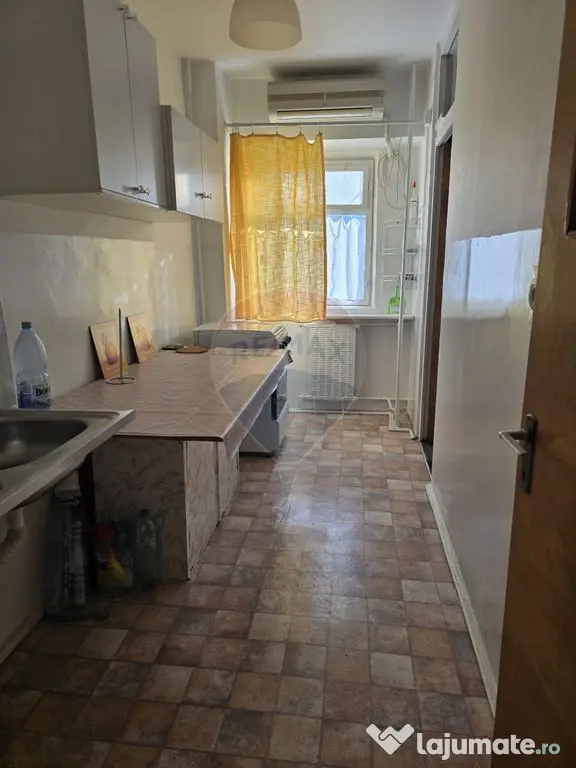 Garsoniera în zona Sebastian, spatioasa, luminoasa, libera