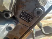 Distribuitor hidraulic KYB CO170-55947 pentru excavator pe senile Hitachi Zaxis 