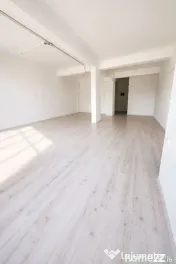 Spatiu comercial Qualis II 