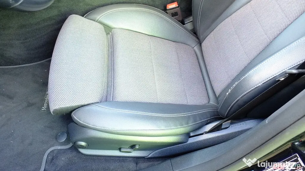 Mercedes-Benz E 220 d T 9G-TRONIC Avantgarde