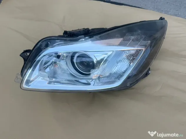 Far st Opel Insignia xenon