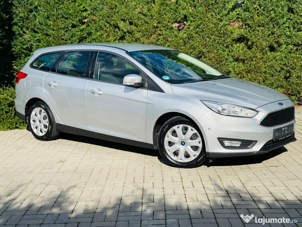 Ford Focus 1.5 Benzina/Navi/Import Germania