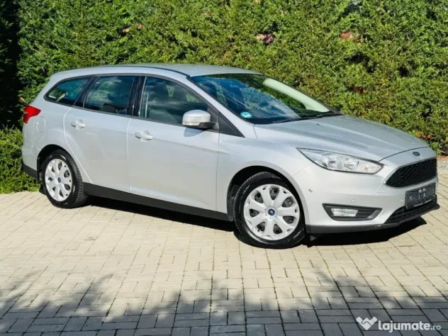 Ford Focus 1.5 Benzina/Navi/Import Germania