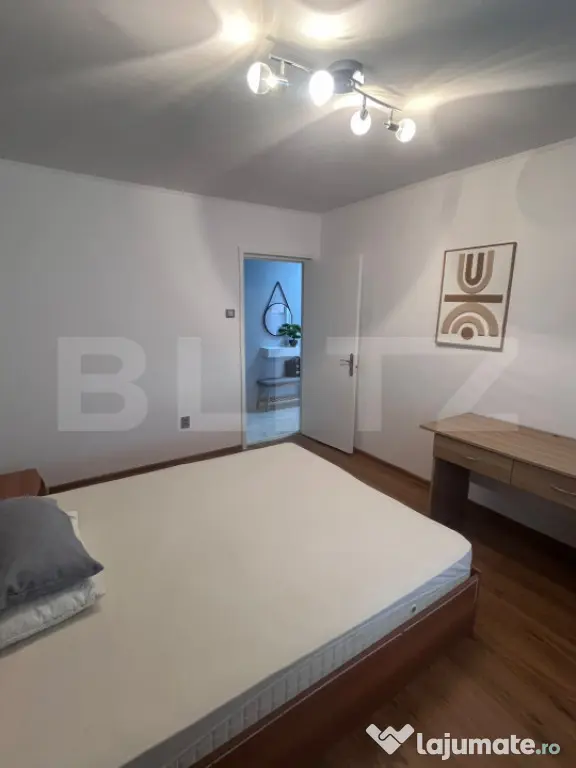 Inchiriez apart cu 3 camere 520 €