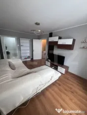 Inchiriez apart cu 3 camere 520 €