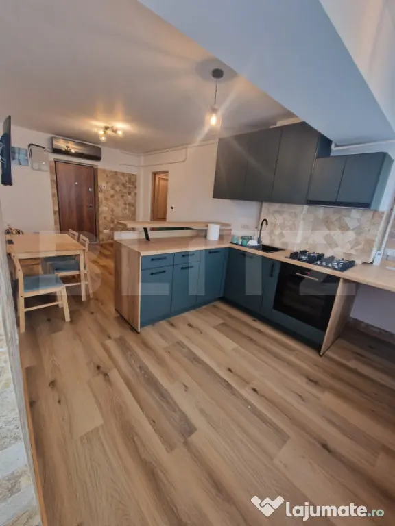 Apartament 2 camere, 57 mp, decomandat, zona Mărășești