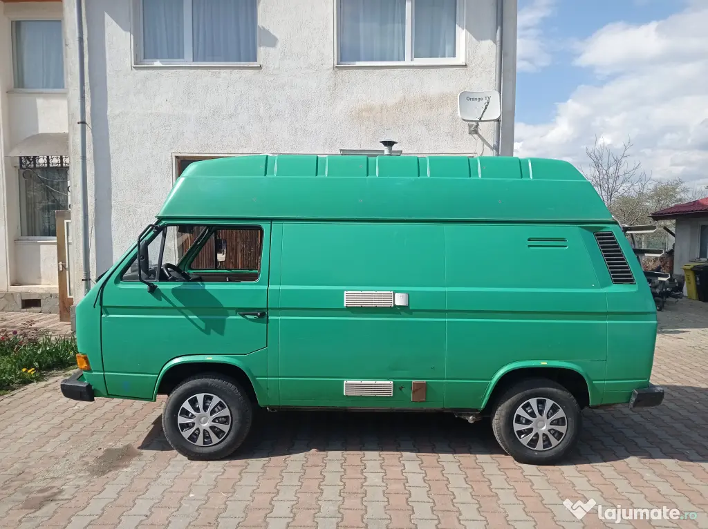 Autorulotă VW Transporter, camper amenajat