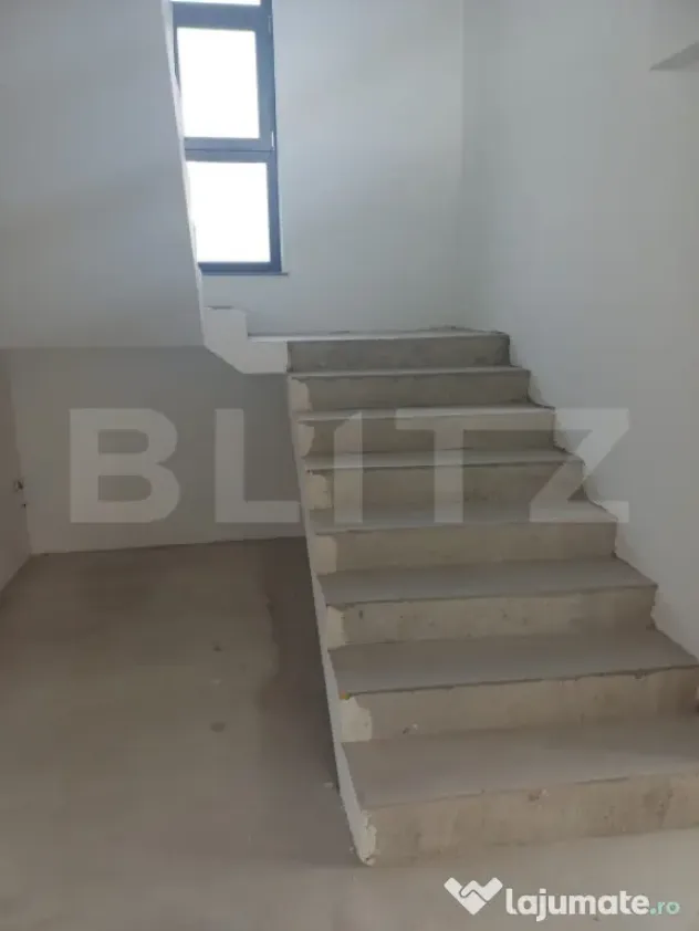 Casă de vânzare, 214 mp, 10 ari teren, Măriței, Dărmăn