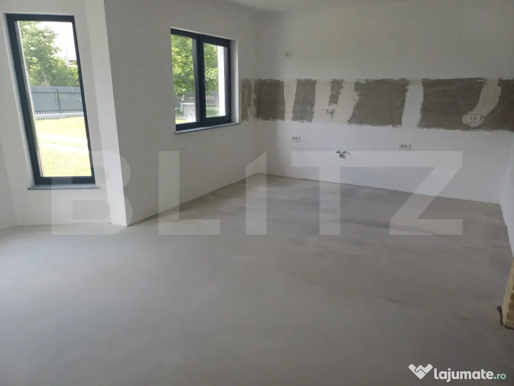 Casă de vânzare, 214 mp, 10 ari teren, Măriței, Dărmăn