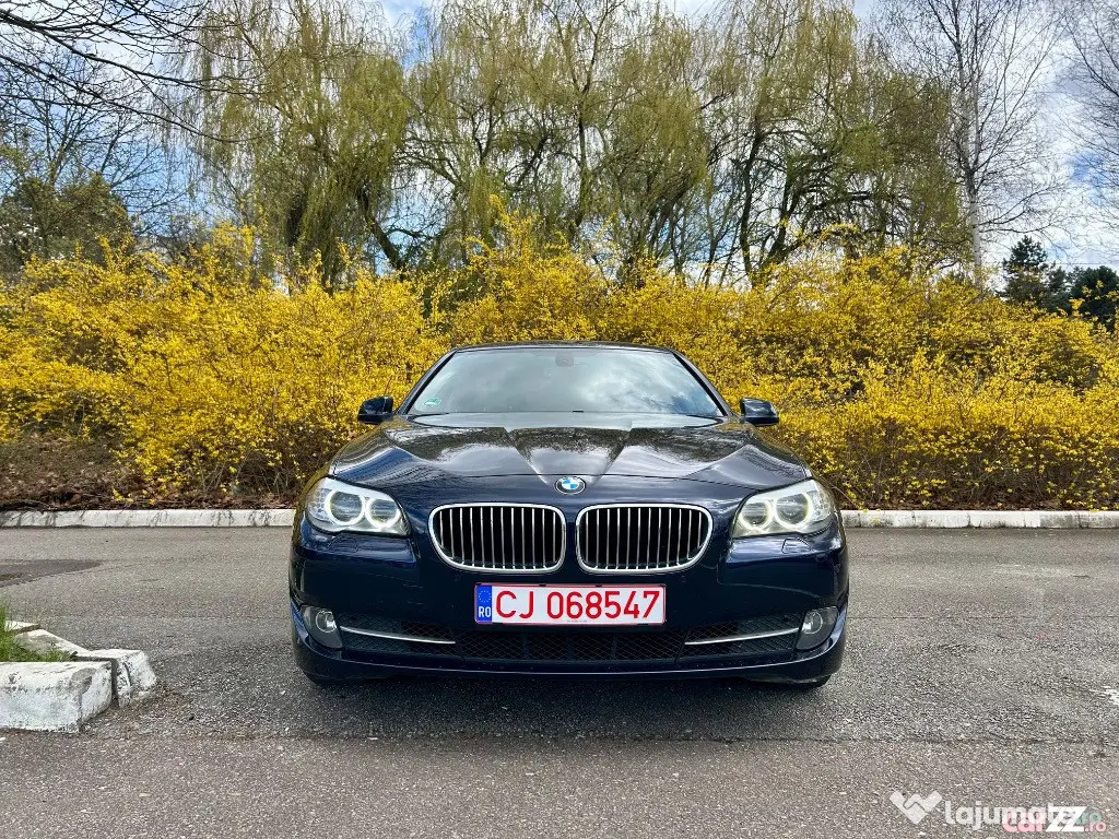Bmw 520d Automat//182.000 Km//Navi Mare//Bi-xenon//Euro5