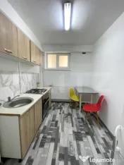 Apartament 2 Camere, Pretabil Spațiu Comercial - Zonă Cent