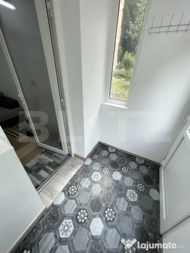 Apartament 2 Camere, Pretabil Spațiu Comercial - Zonă Cent
