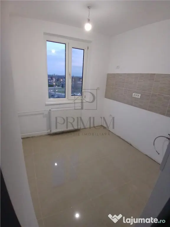 Dambovita - 2 Camere - Etaj intermediar cu LIFT - Decomandat