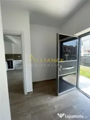 Casa individuala || 4 camere || 5 min fata de metrou 