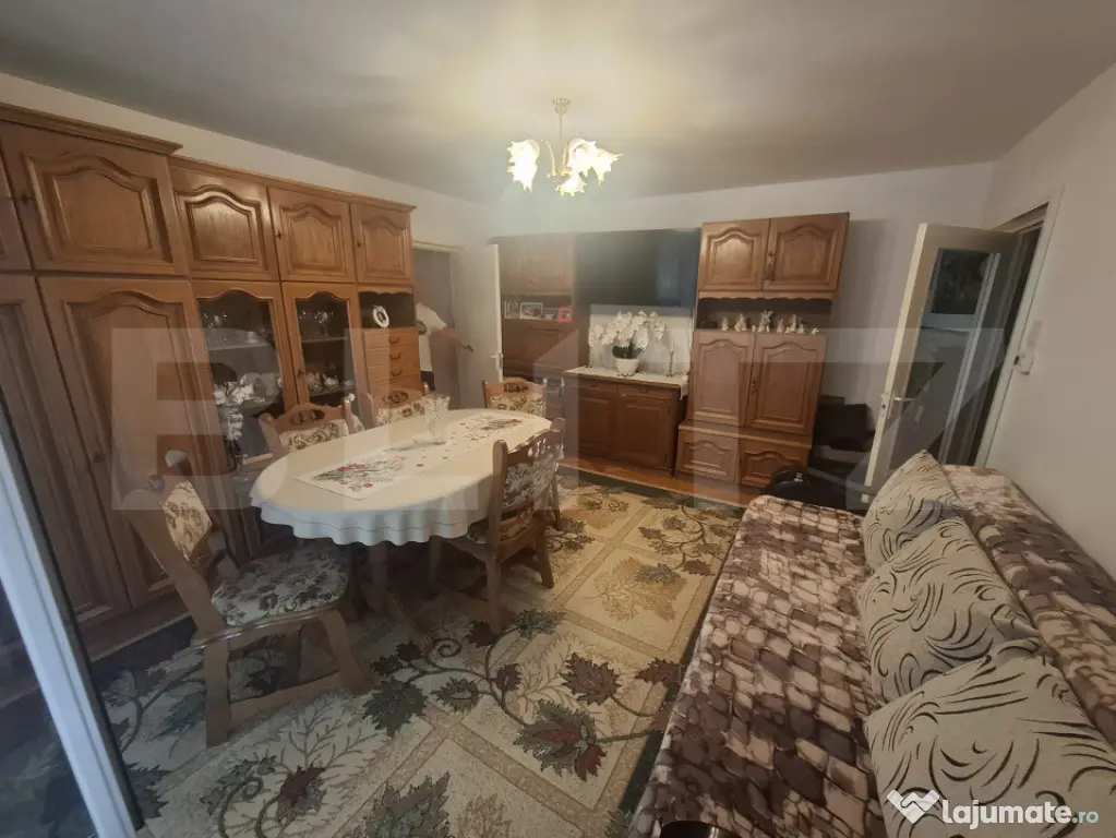 Apartament de vanzare cu 2 camere,52 mp,zona micro 16