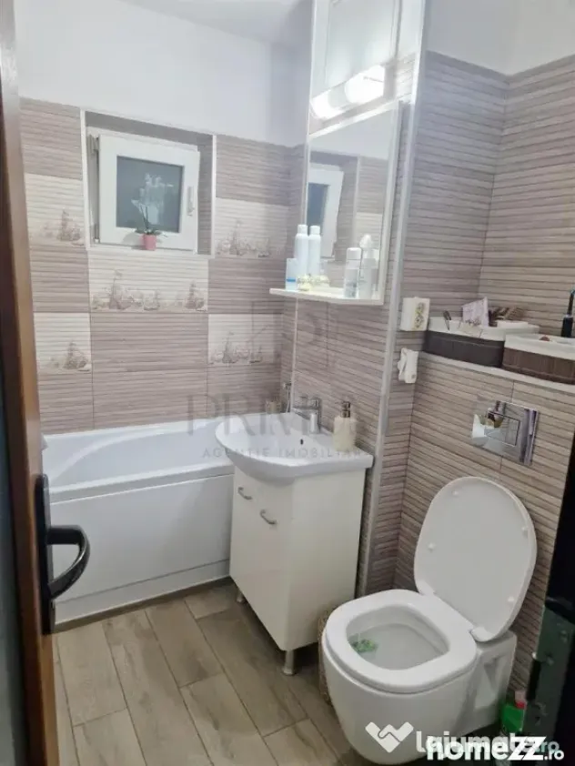 BABA DOCHIA - 4CAM - DECOMANDAT - RENOVAT - 2 BAI COMPLETE -