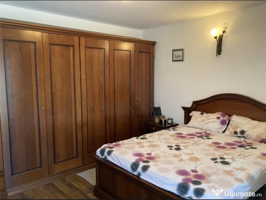 MODERN - DUPLEX SPATIOS - 6 CAM - 3 BAI - 2011 - PARTIAL MOB