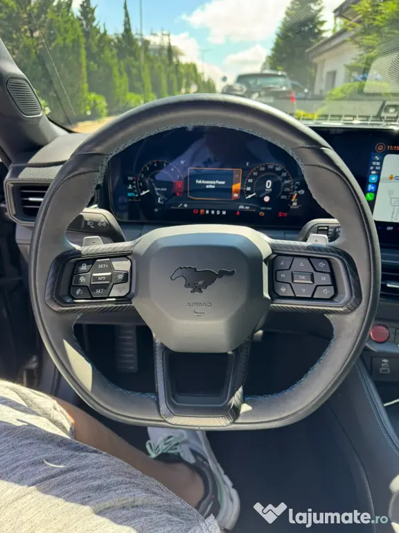 Ford Mustang Dark Horse